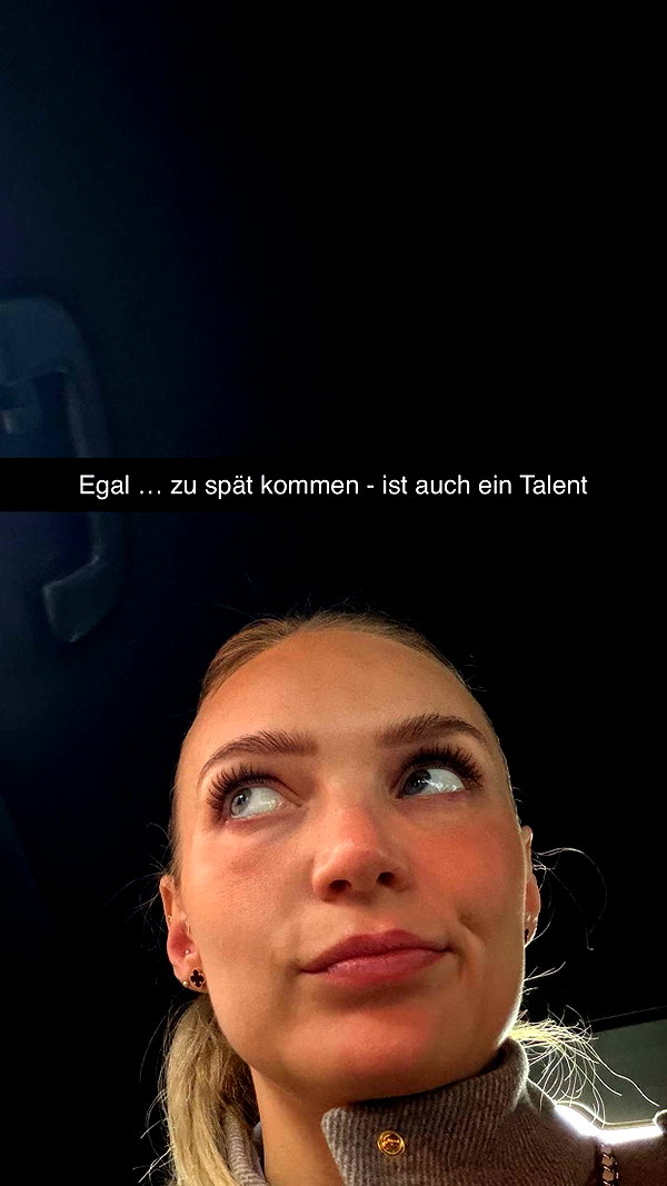 alexissshv snapchat image archive image