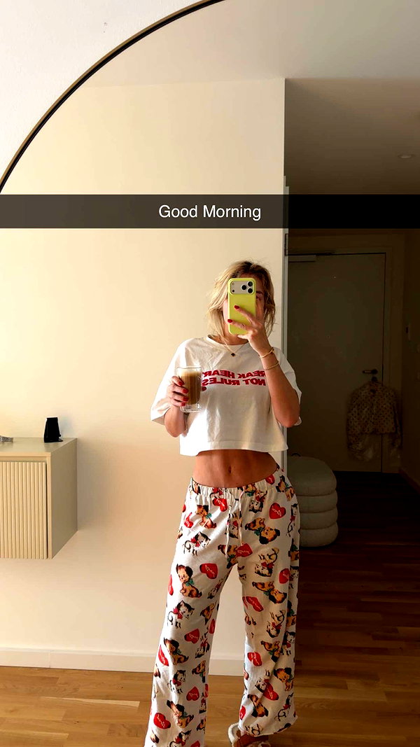 alexissshv snapchat image archive image