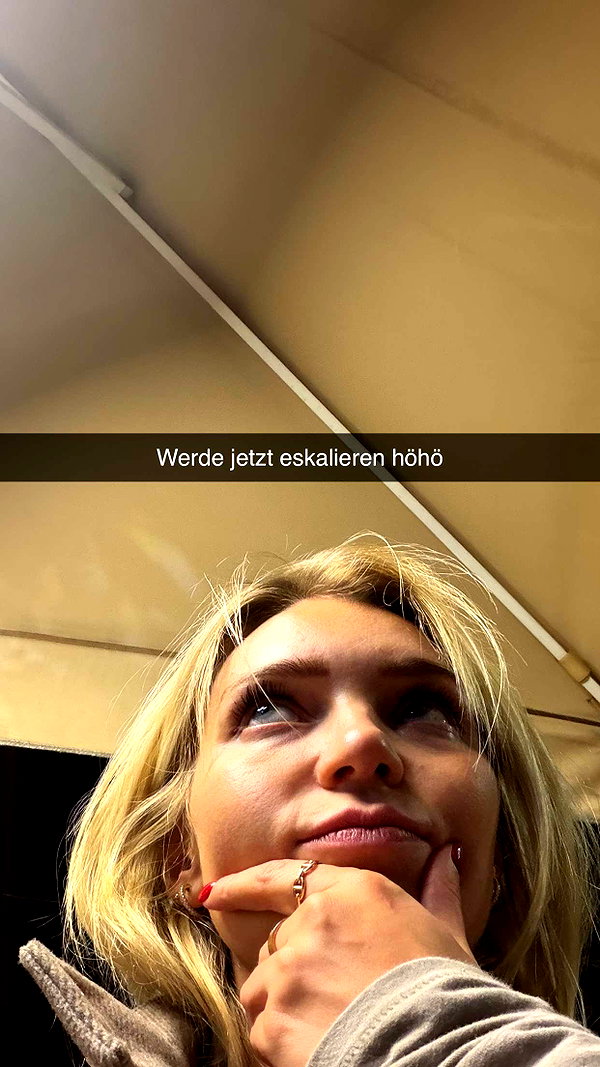alexissshv snapchat image archive image