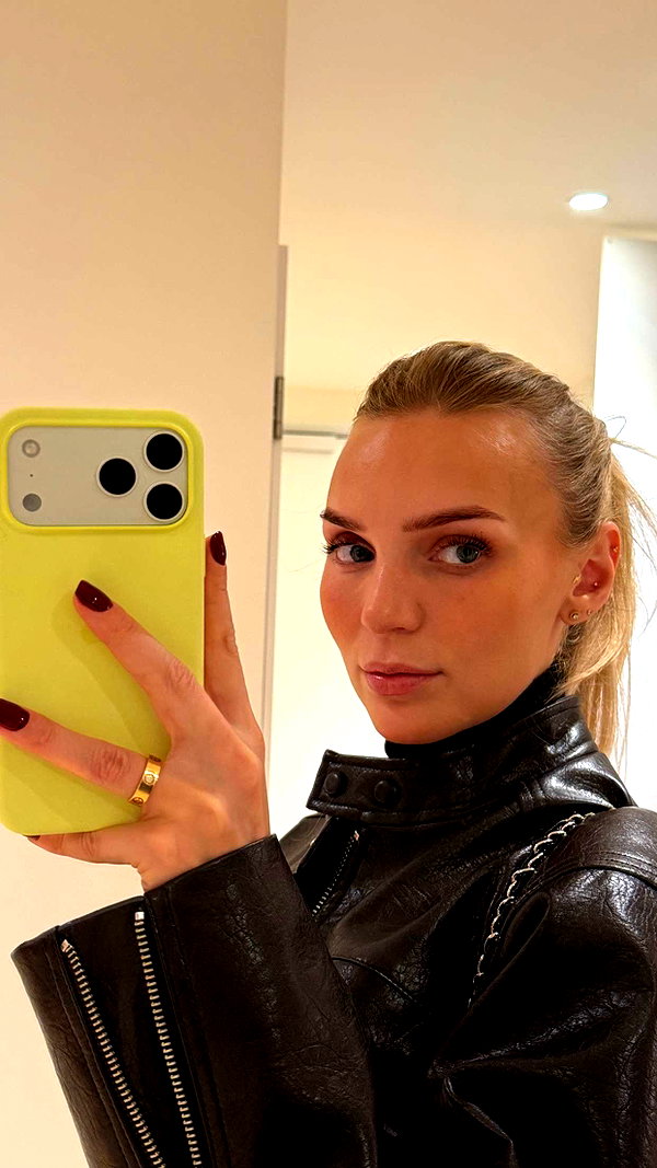 alexissshv snapchat image archive image
