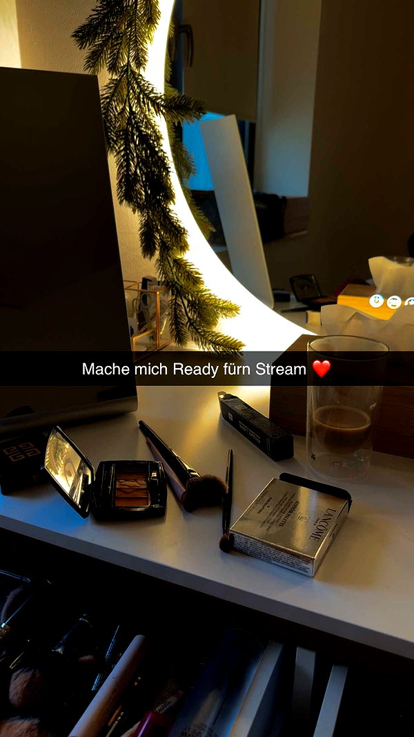 alexissshv snapchat image archive image
