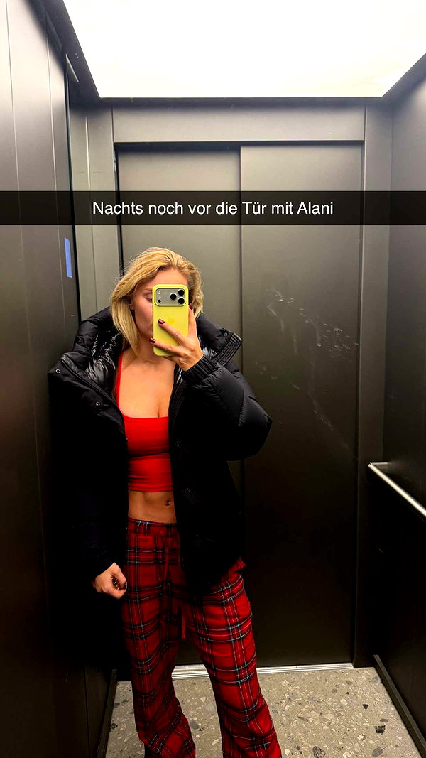 alexissshv snapchat image archive image