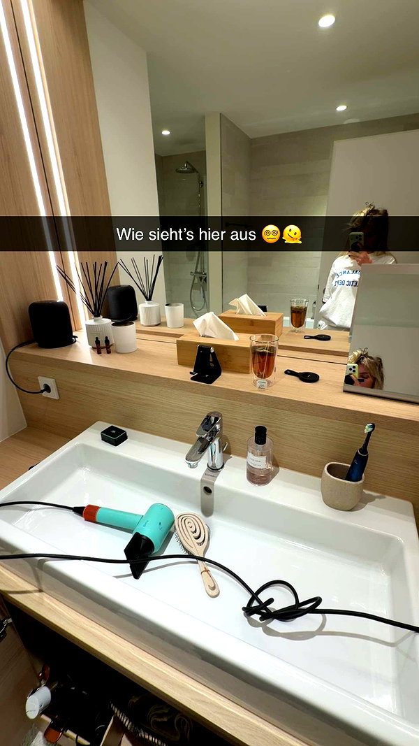alexissshv snapchat image archive image
