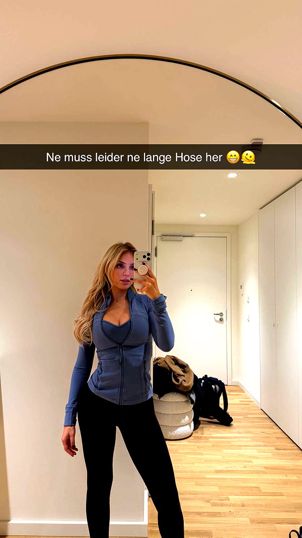 alexissshv snapchat image archive image