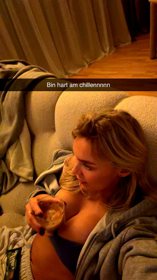 alexissshv snapchat image archive image