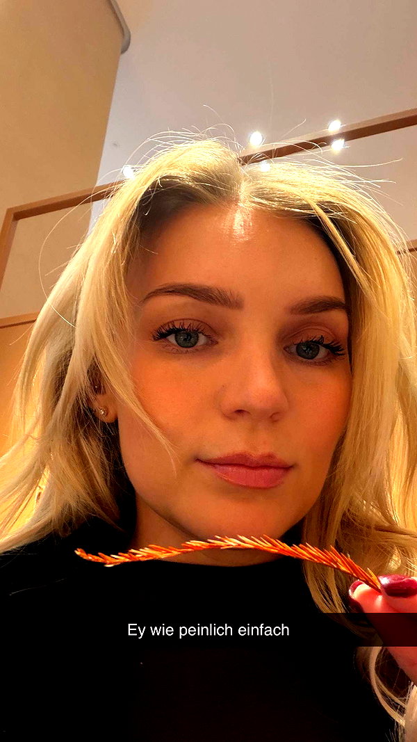 alexissshv snapchat image archive image
