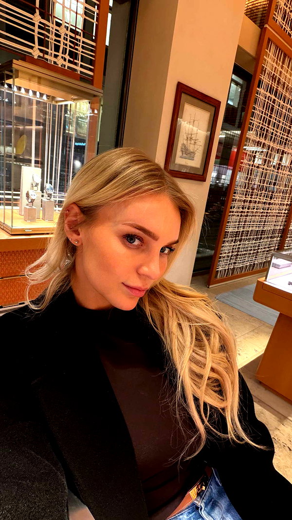 alexissshv snapchat image archive image
