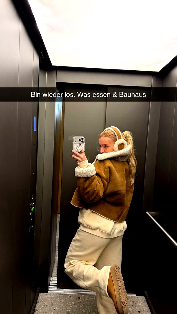 alexissshv snapchat image archive image