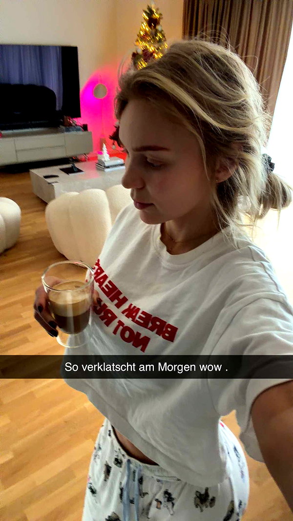 alexissshv snapchat image archive image