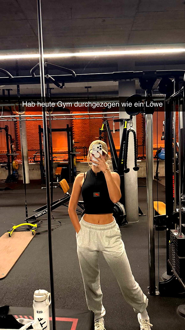 alexissshv snapchat image archive image