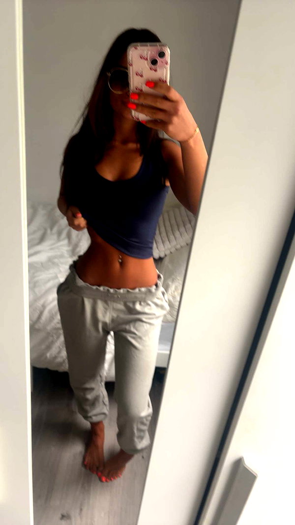 alijaalexa snapchat image archive image