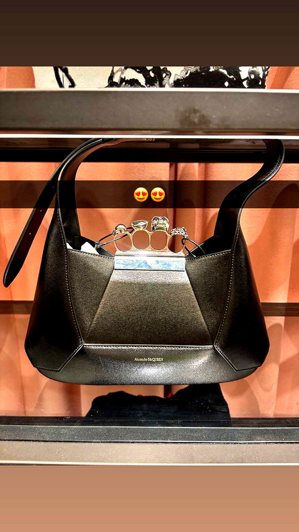 alijaalexa snapchat image archive image