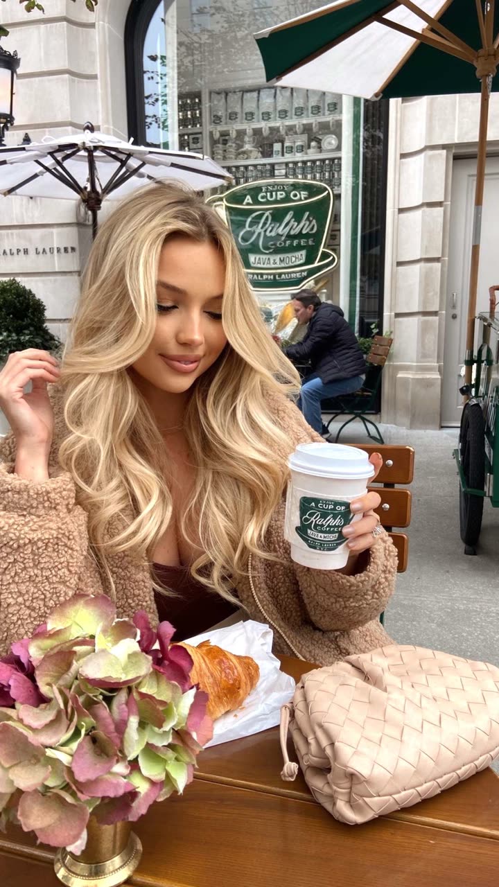 alisonbowles snapchat image archive image