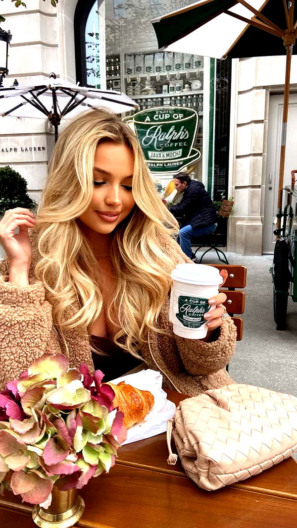 alisonbowles image ~ Altpins