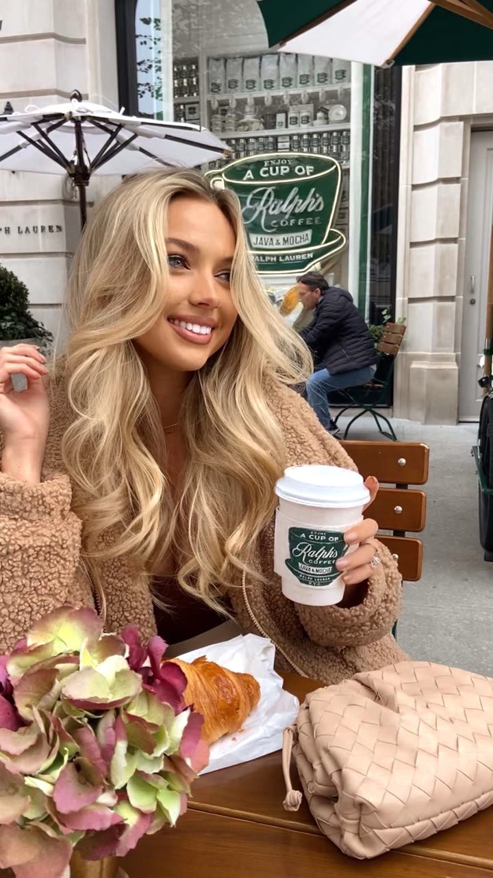 alisonbowles snapchat image archive image