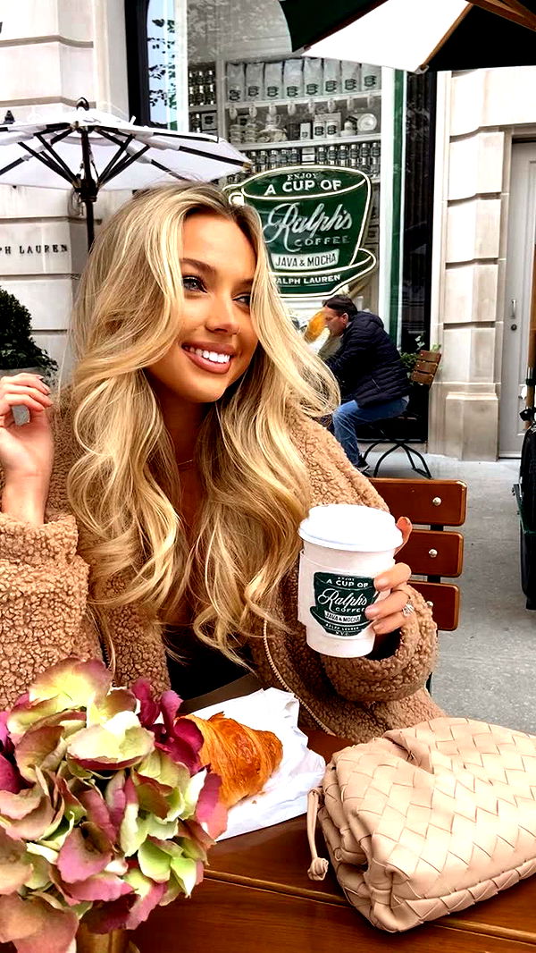 alisonbowles image ~ Altpins