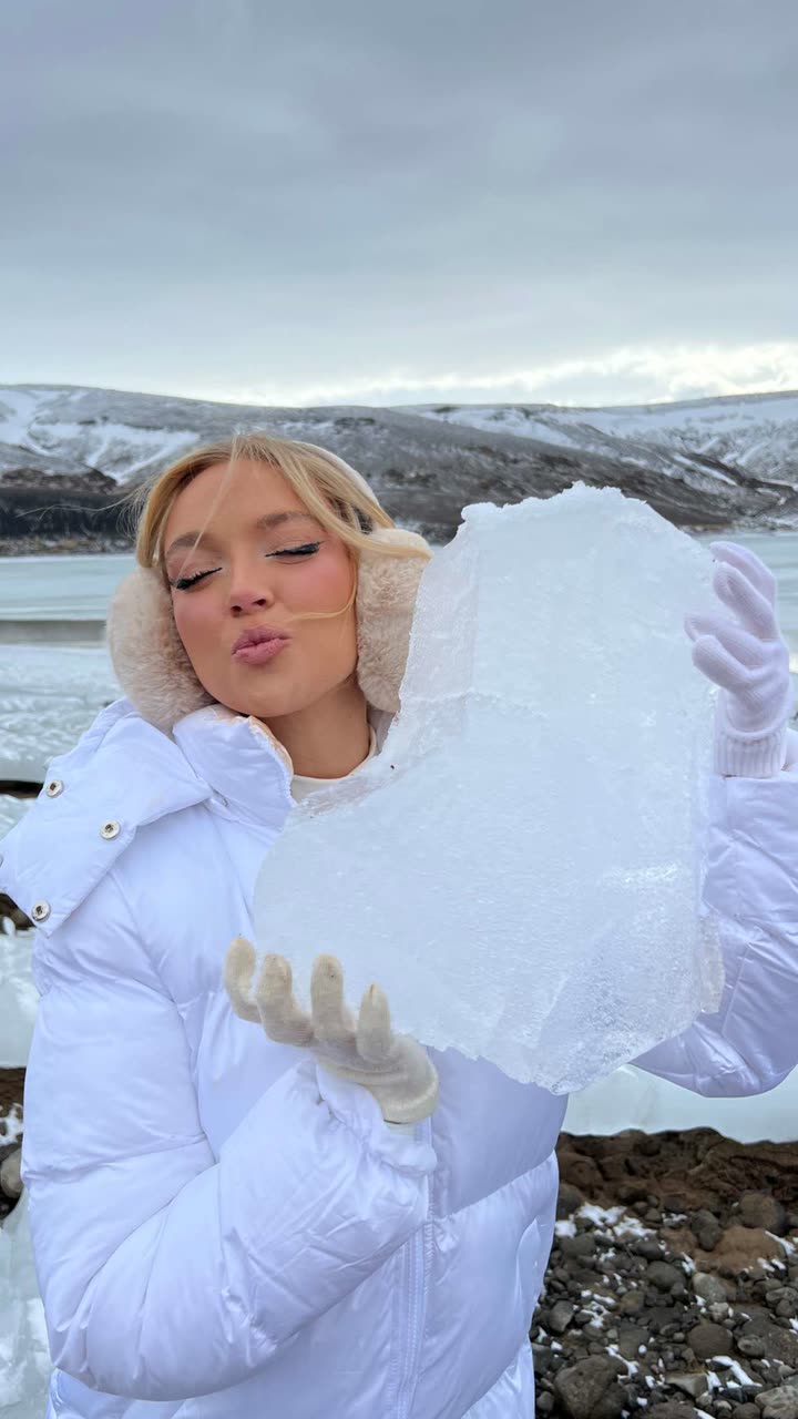 alisonbowles snapchat image archive image