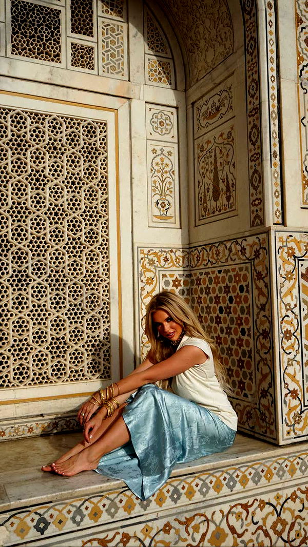 alisonbowles image ~ Altpins