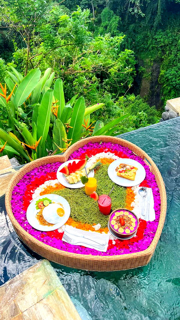 alisonbowles image ~ Altpins