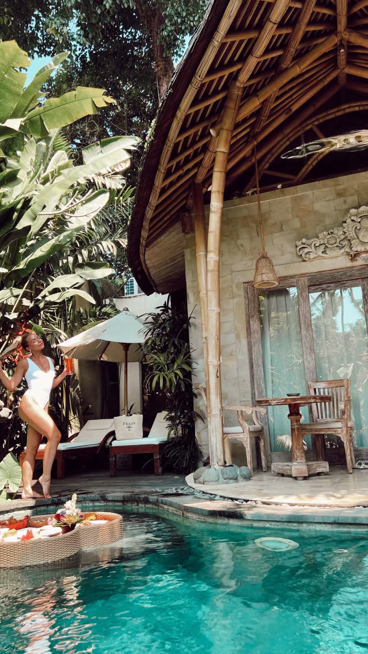 alisonbowles snapchat image archive image