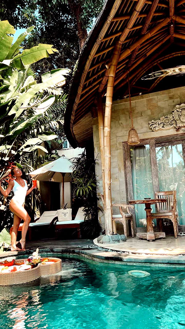 alisonbowles image ~ Altpins