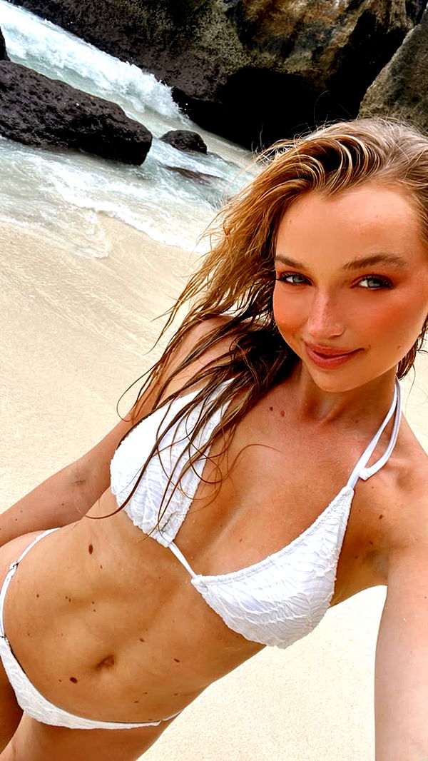 alisonbowles image ~ Altpins