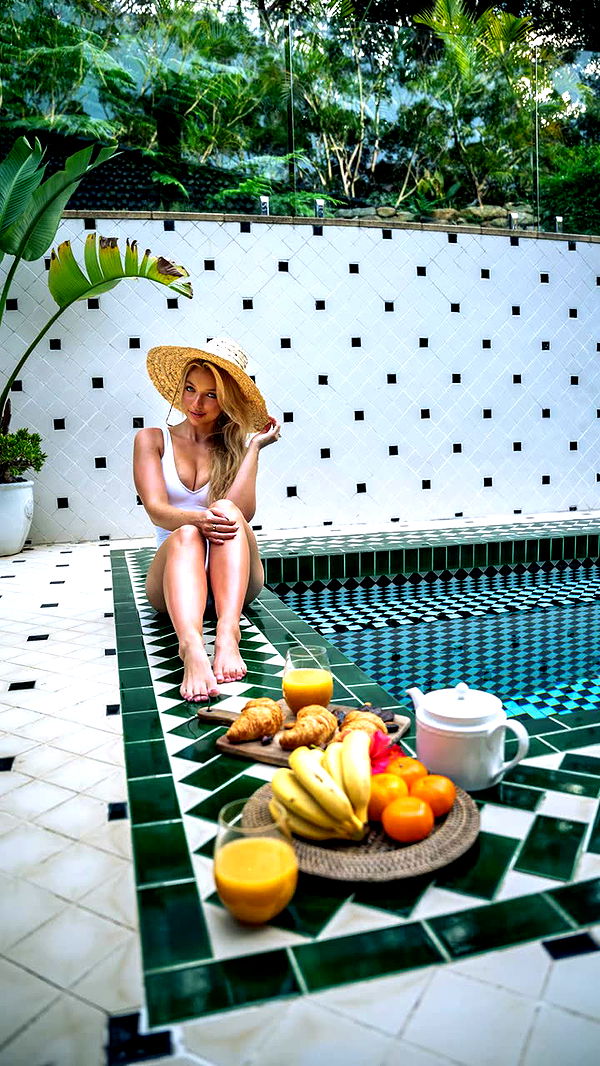 alisonbowles image ~ Altpins