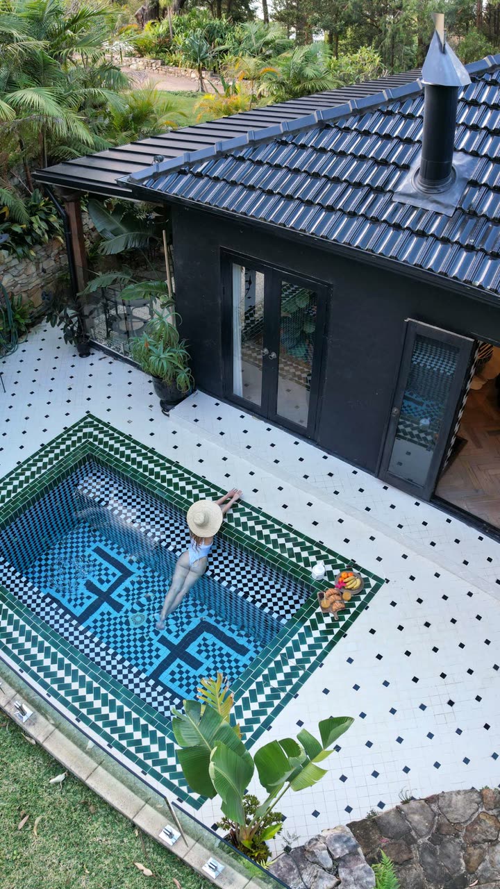 alisonbowles snapchat image archive image