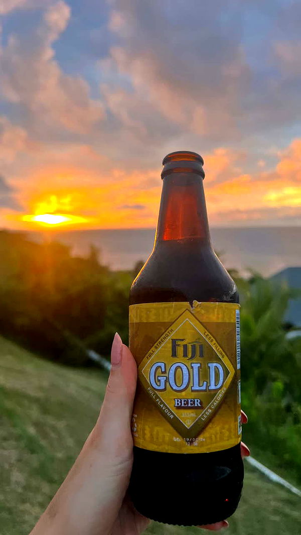 alisonbowles image ~ Altpins