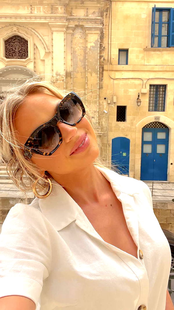 alisonbowles image ~ Altpins