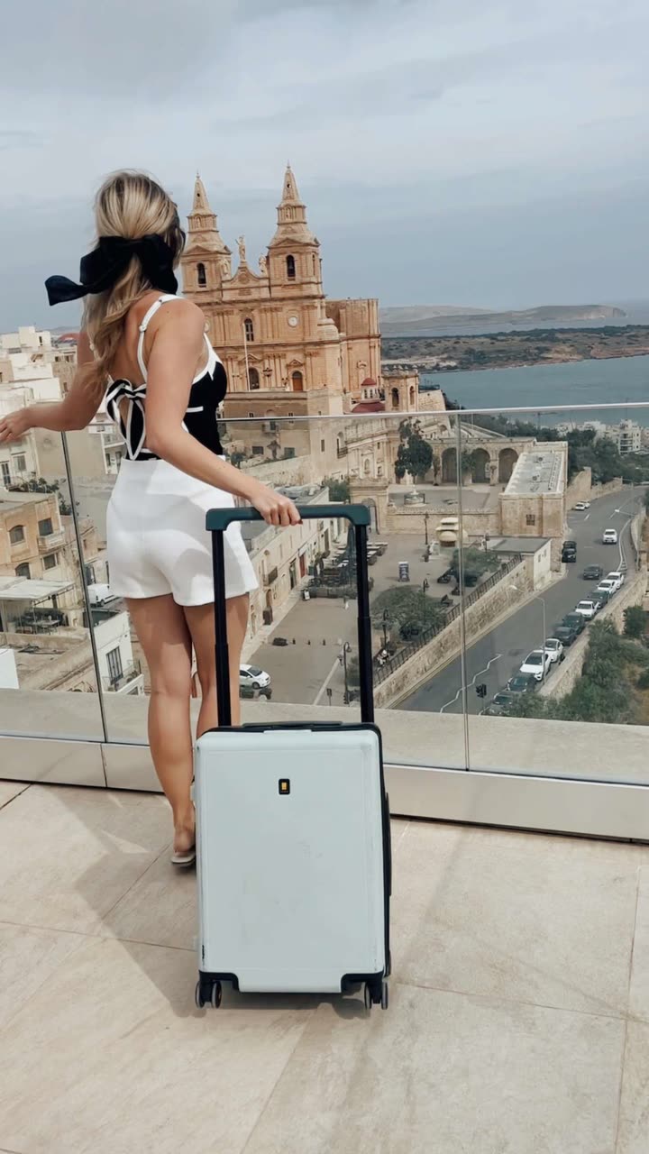 alisonbowles snapchat image archive image