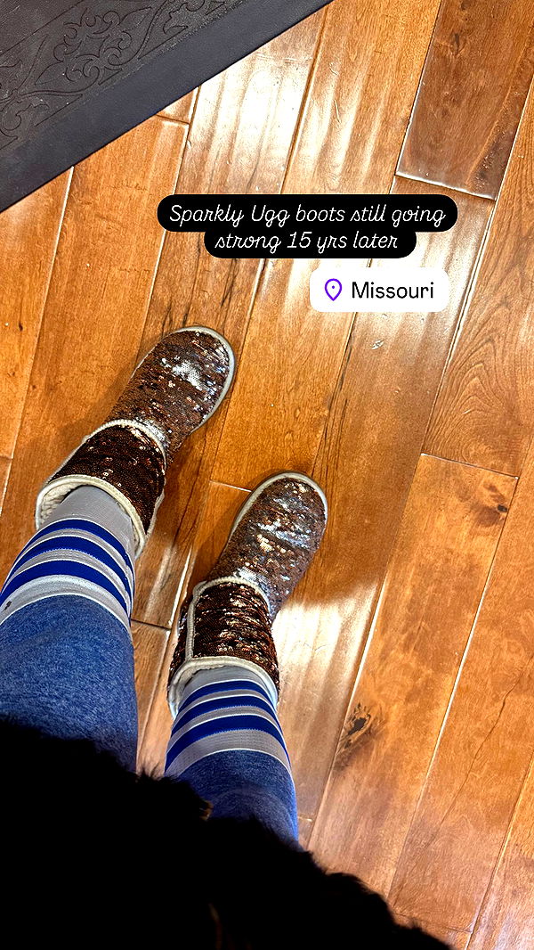 alisonbowles image ~ Altpins