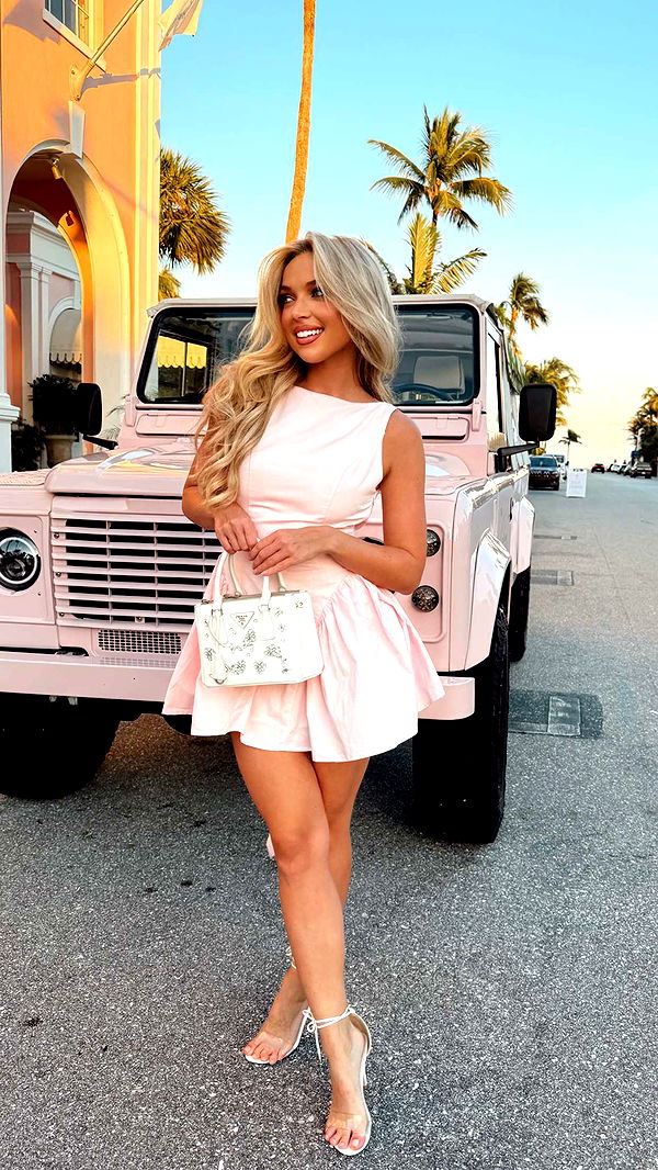 alisonbowles image ~ Altpins