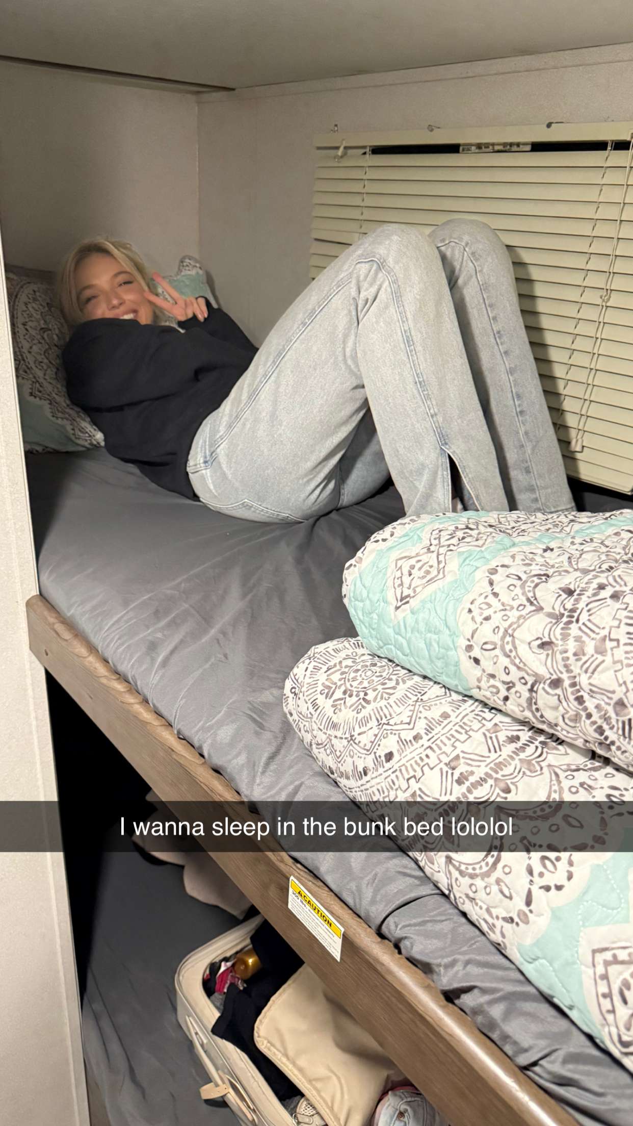 alisonbowles snapchat image archive image