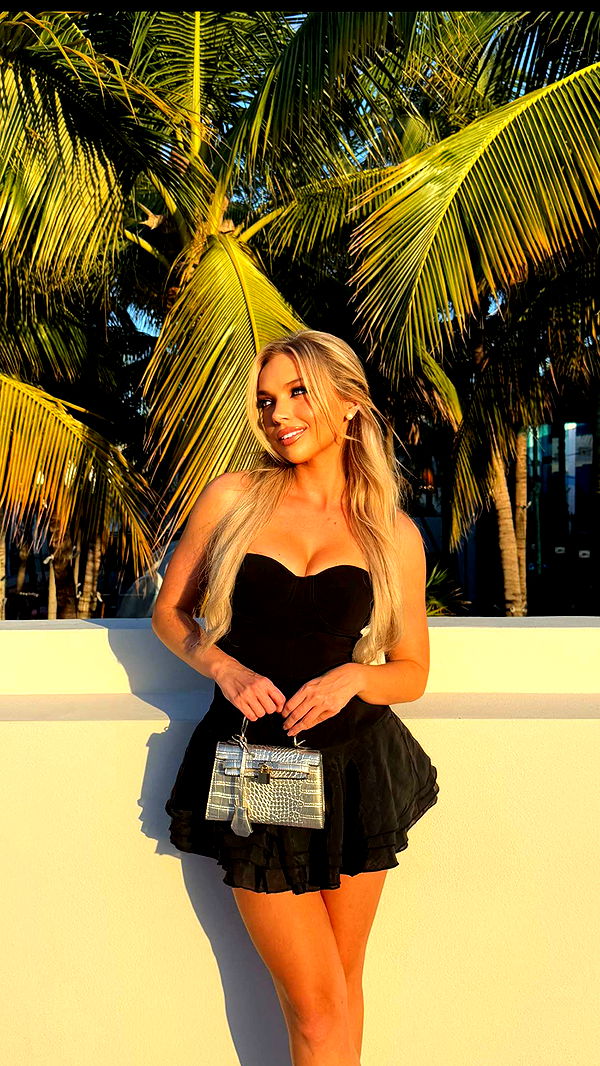 alisonbowles image ~ Altpins