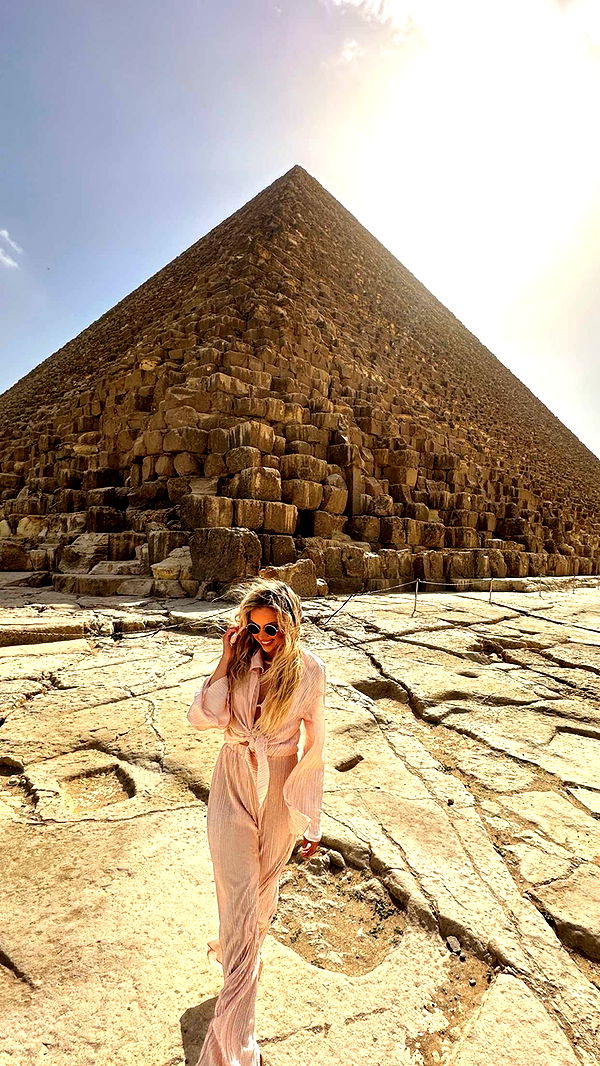 alisonbowles image ~ Altpins