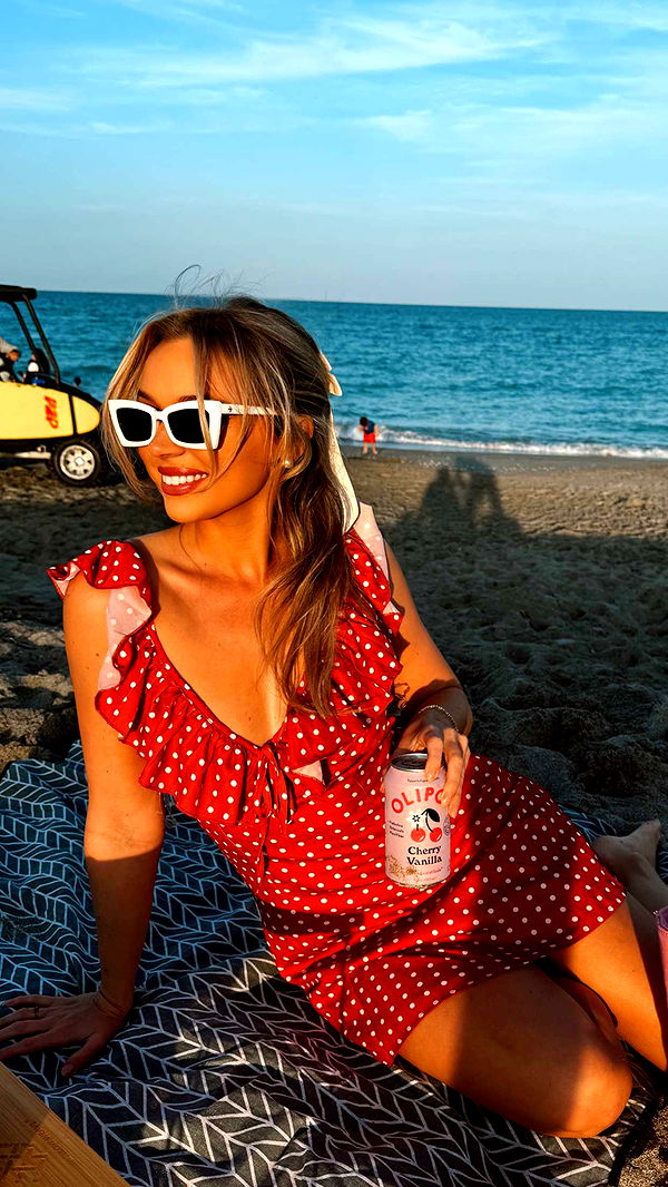 alisonbowles image ~ Altpins