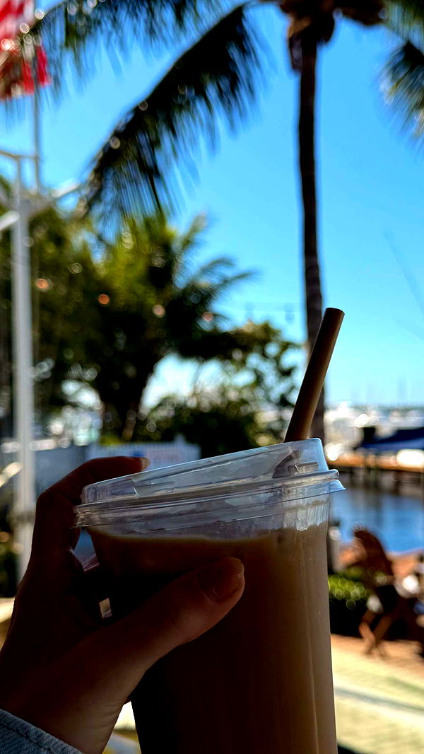 alisonbowles image ~ Altpins