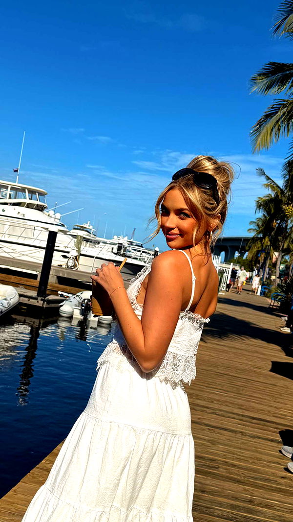 alisonbowles image ~ Altpins