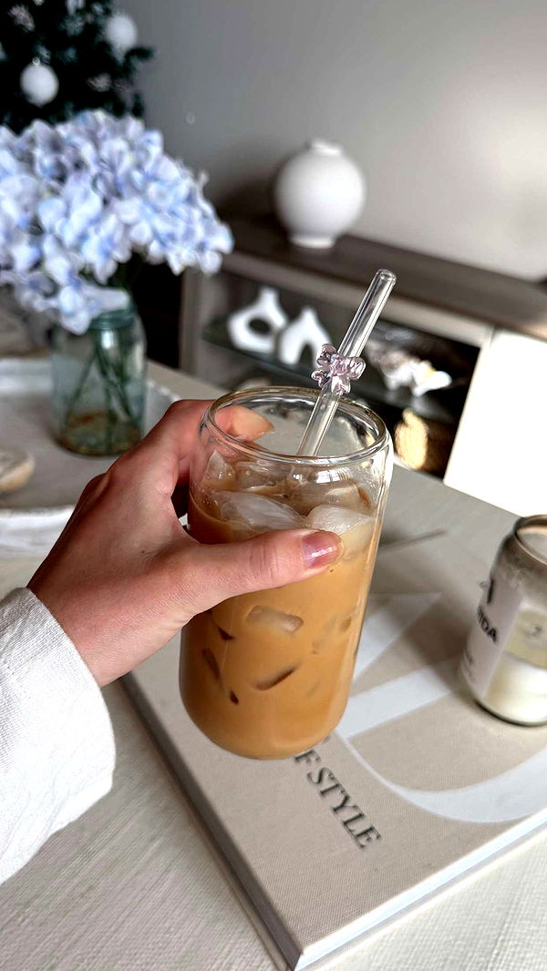 alisonbowles image ~ Altpins