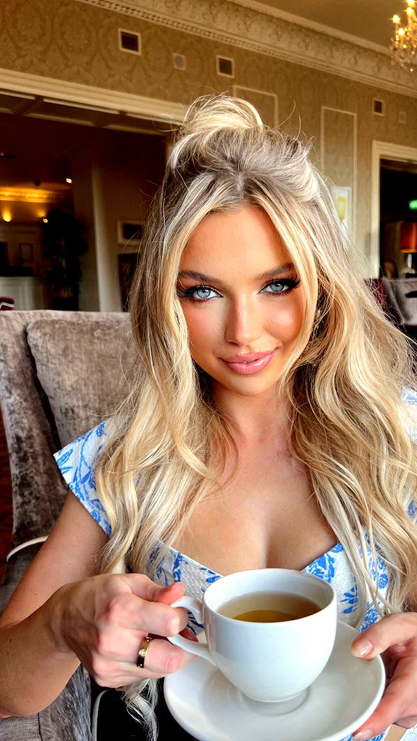 alisonbowles image ~ Altpins