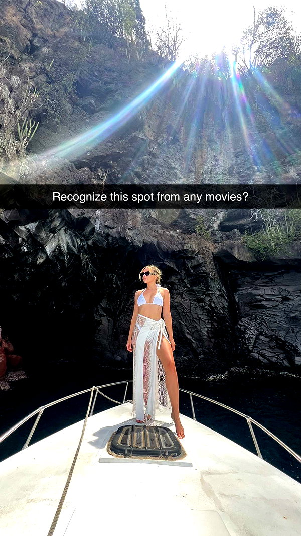 alisonbowles snapchat image archive image