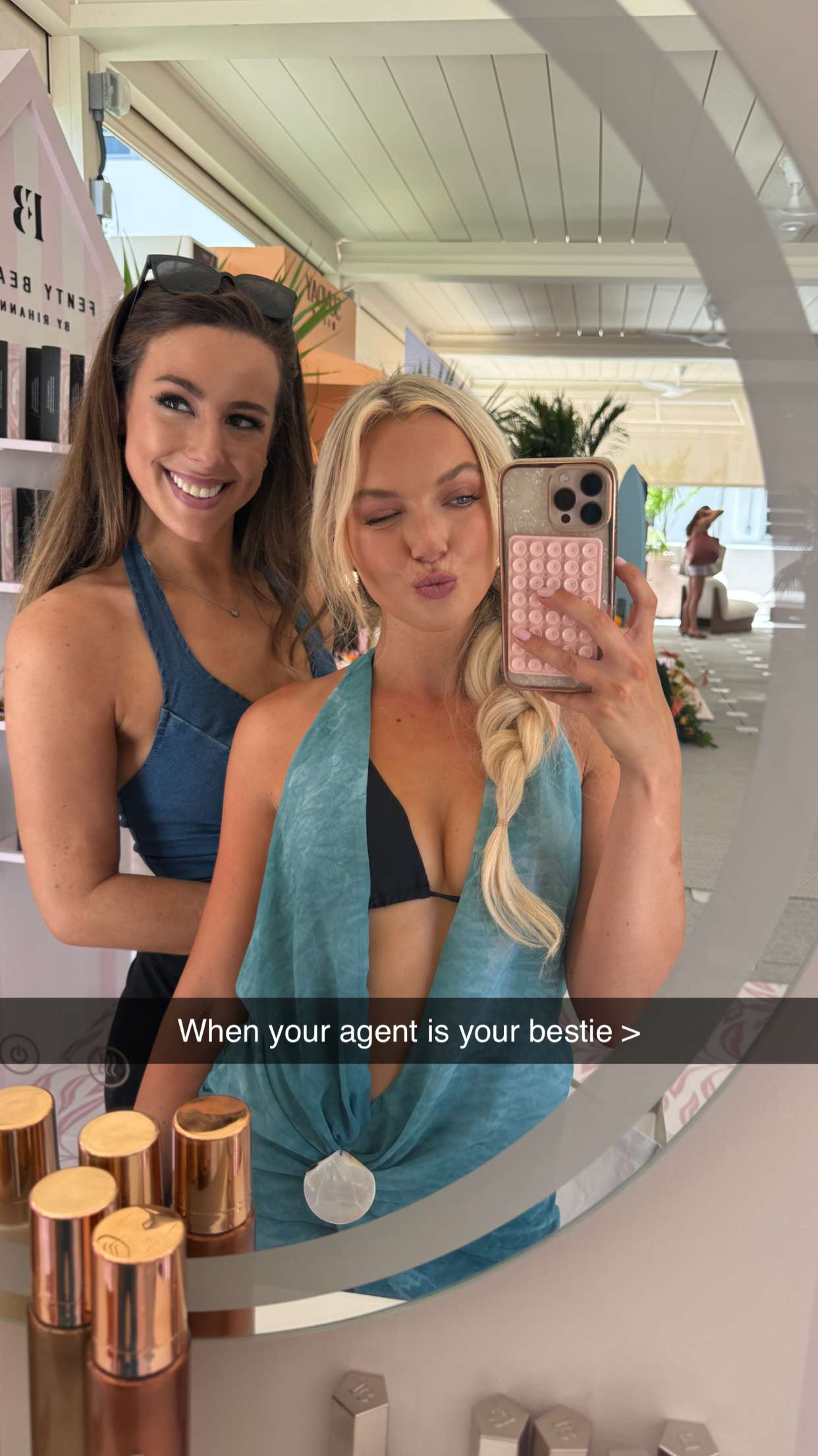 alisonbowles snapchat image archive image