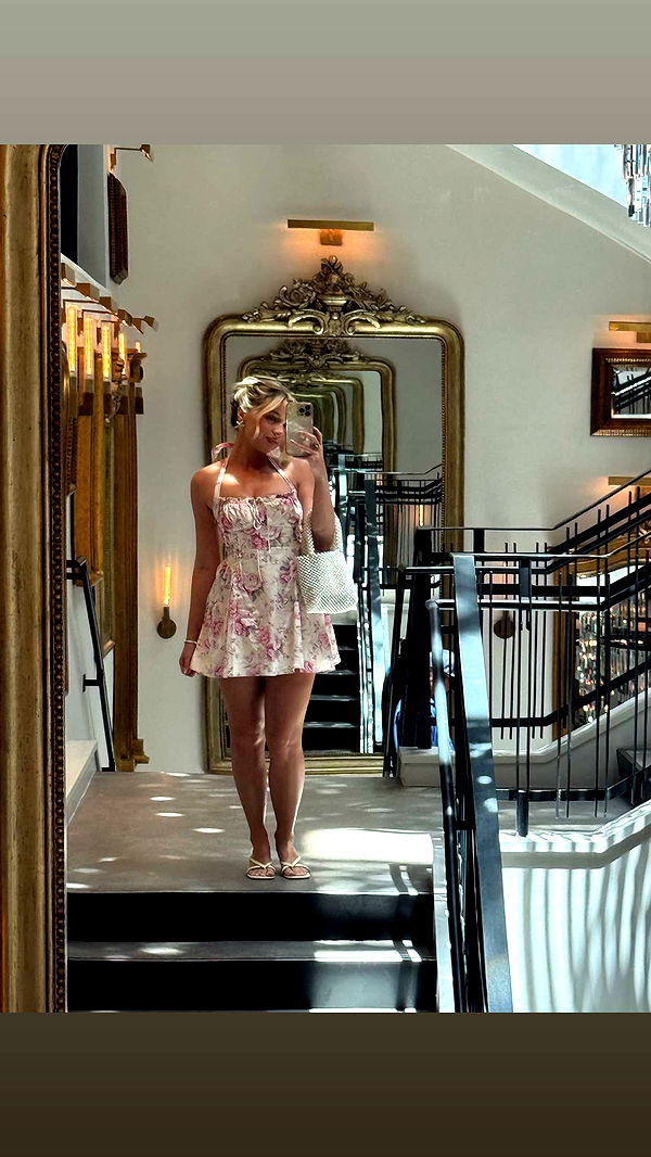 alisonbowles image ~ Altpins