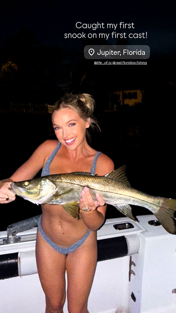 alisonbowles image ~ Altpins