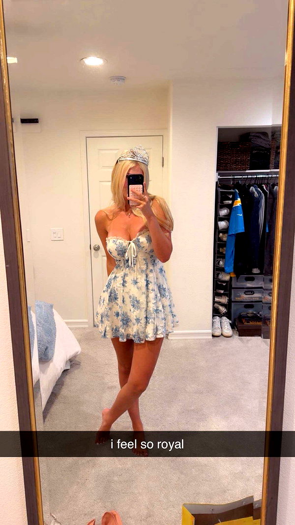 alliebear snapchat image archive image
