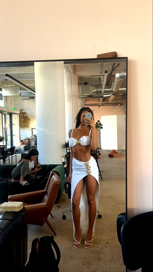 ally1renee image ~ Altpins