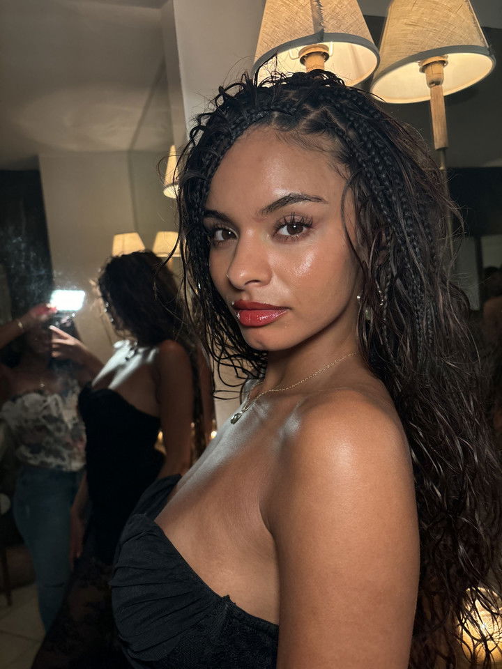 ally1renee snapchat image archive image