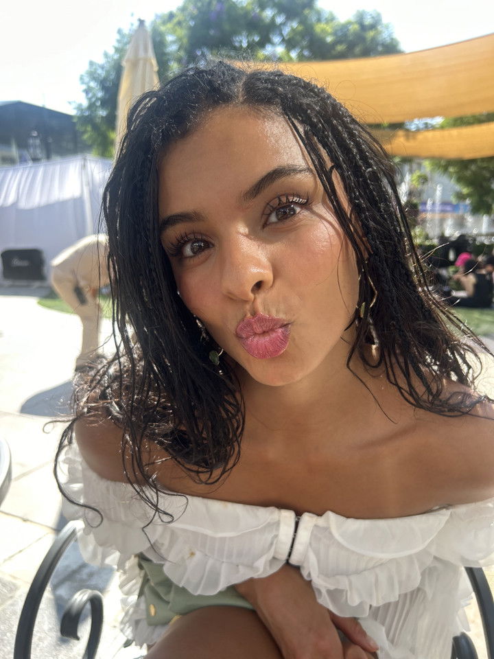 ally1renee snapchat image archive image