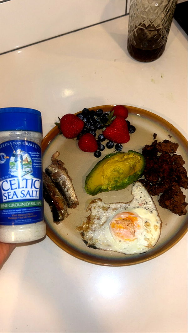 ally1renee image ~ Altpins